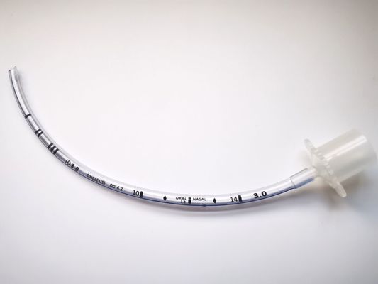 Giá tốt Không còng tay Murphy Eye Endotracheal Tube 3,0mm Oral Endotracheal Tube trực tuyến